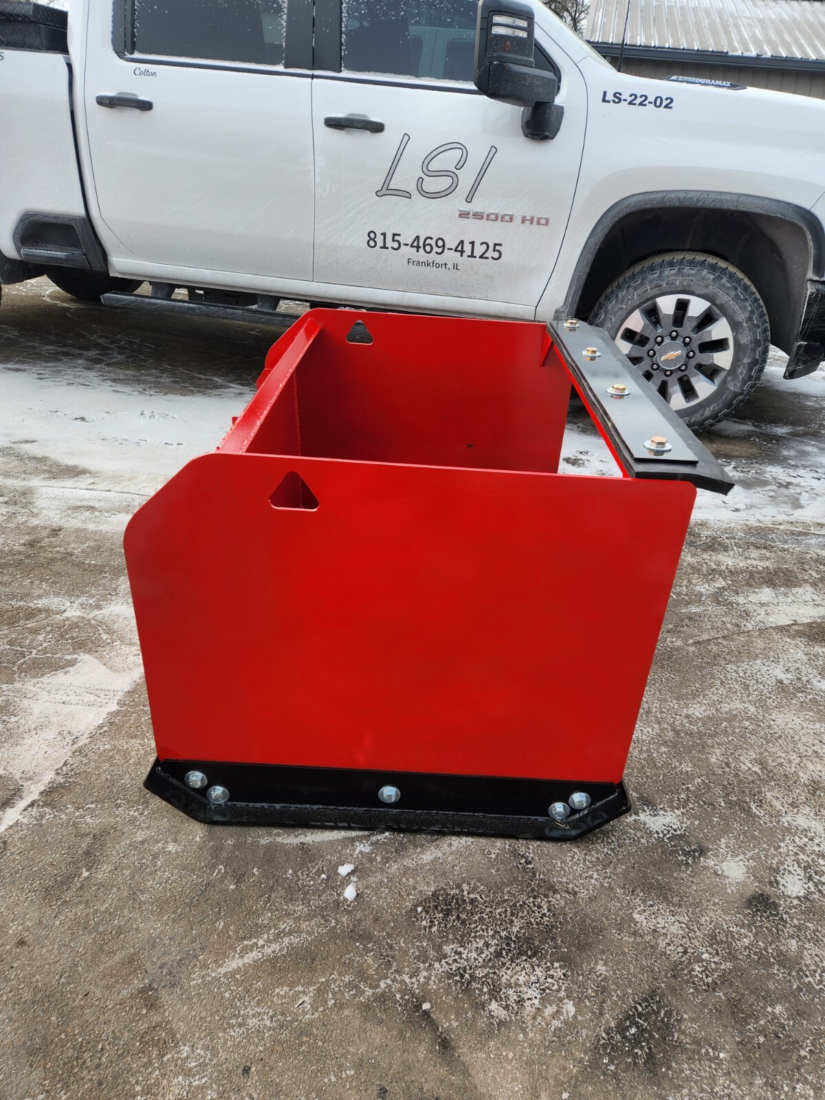 Mini Bobcat 4' HD Snow Pusher Box Rubber Back Drag MT52 MT55 MT85 MT100 463 S70