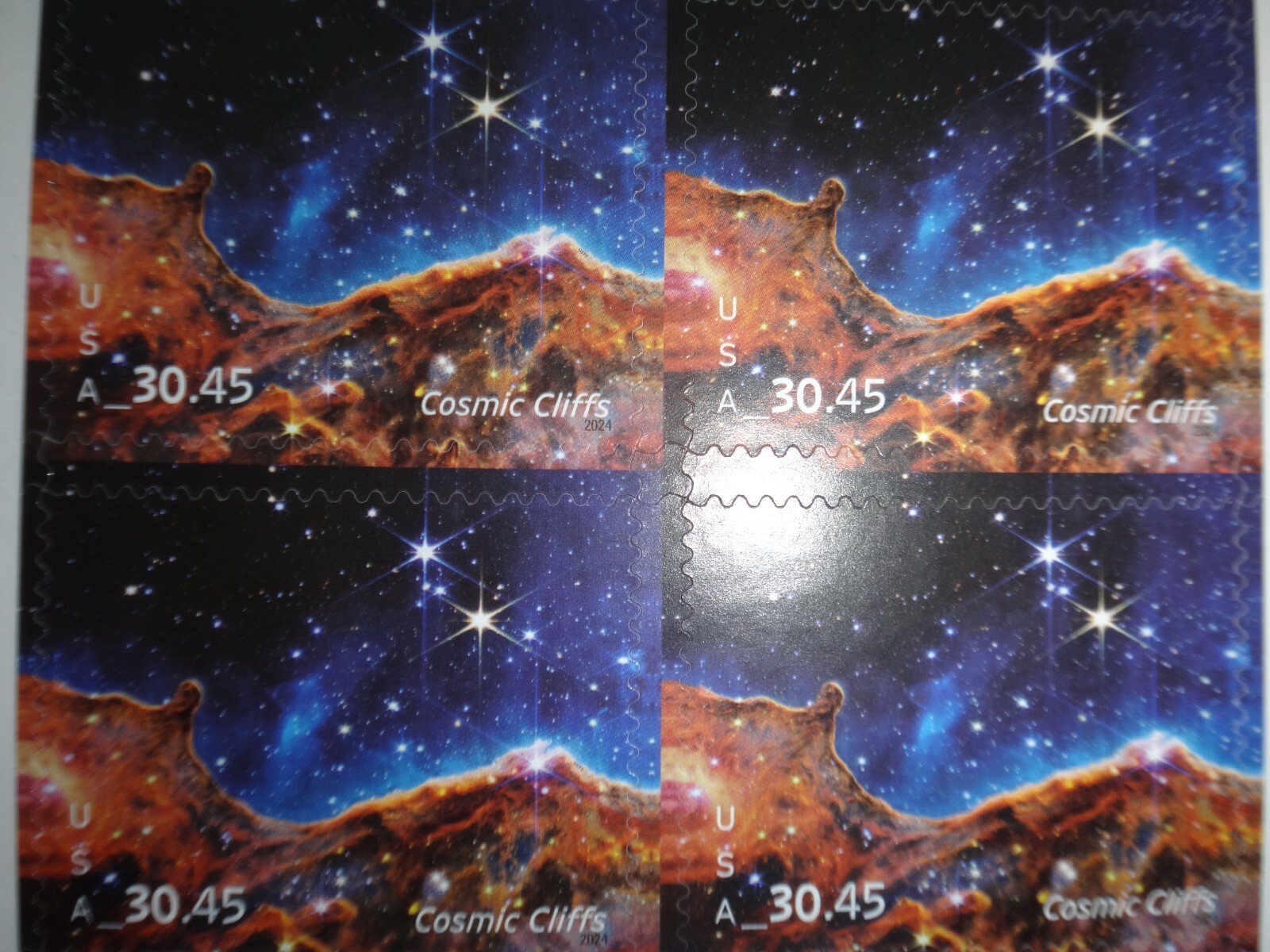 4 USA COSMIC CLIFFS Scott #5828 Stamps MNH VF, Face Value = $121.80