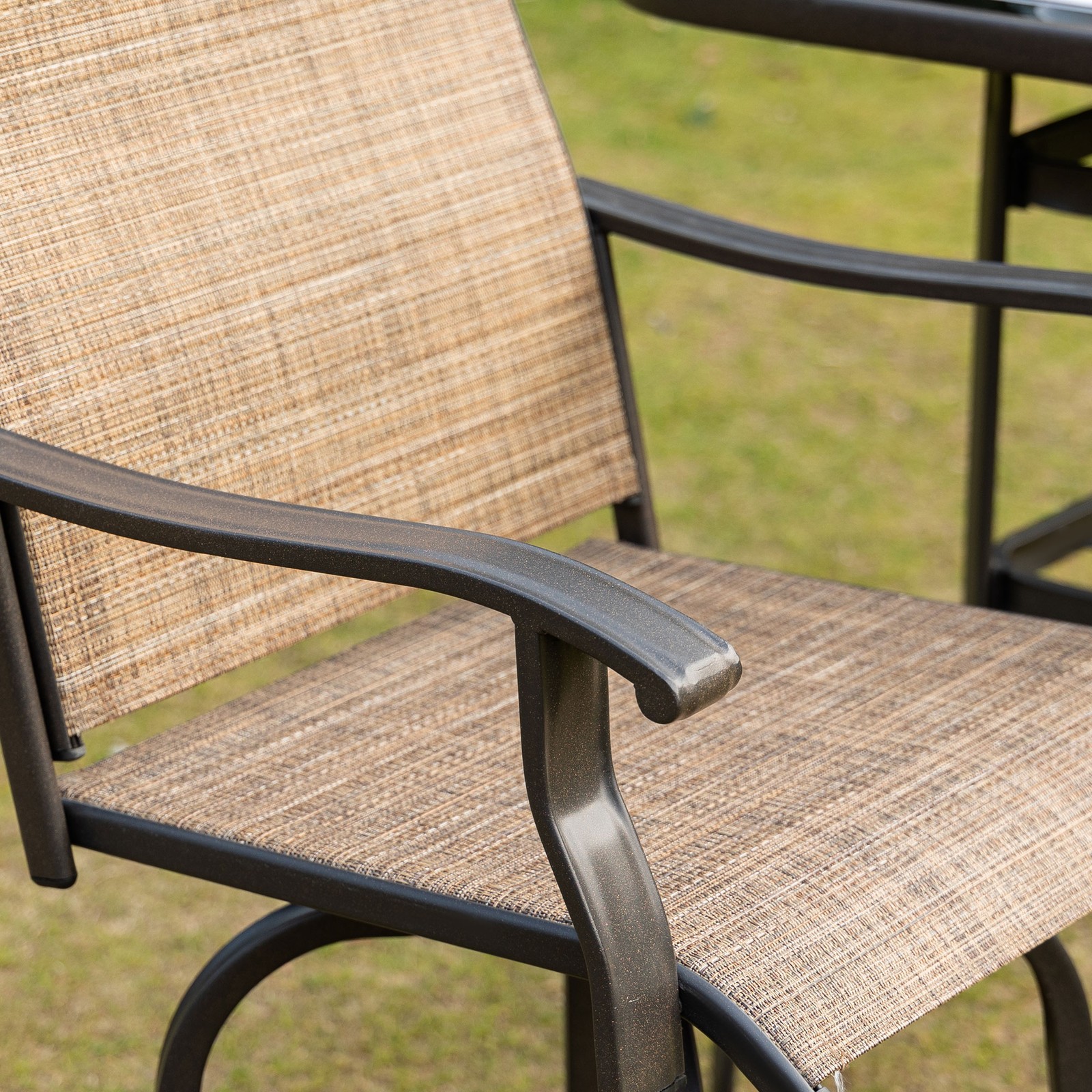 Set of 2 Outdoor Swivel Bar Height Stools High Top Patio Chairs Kitchen Outside