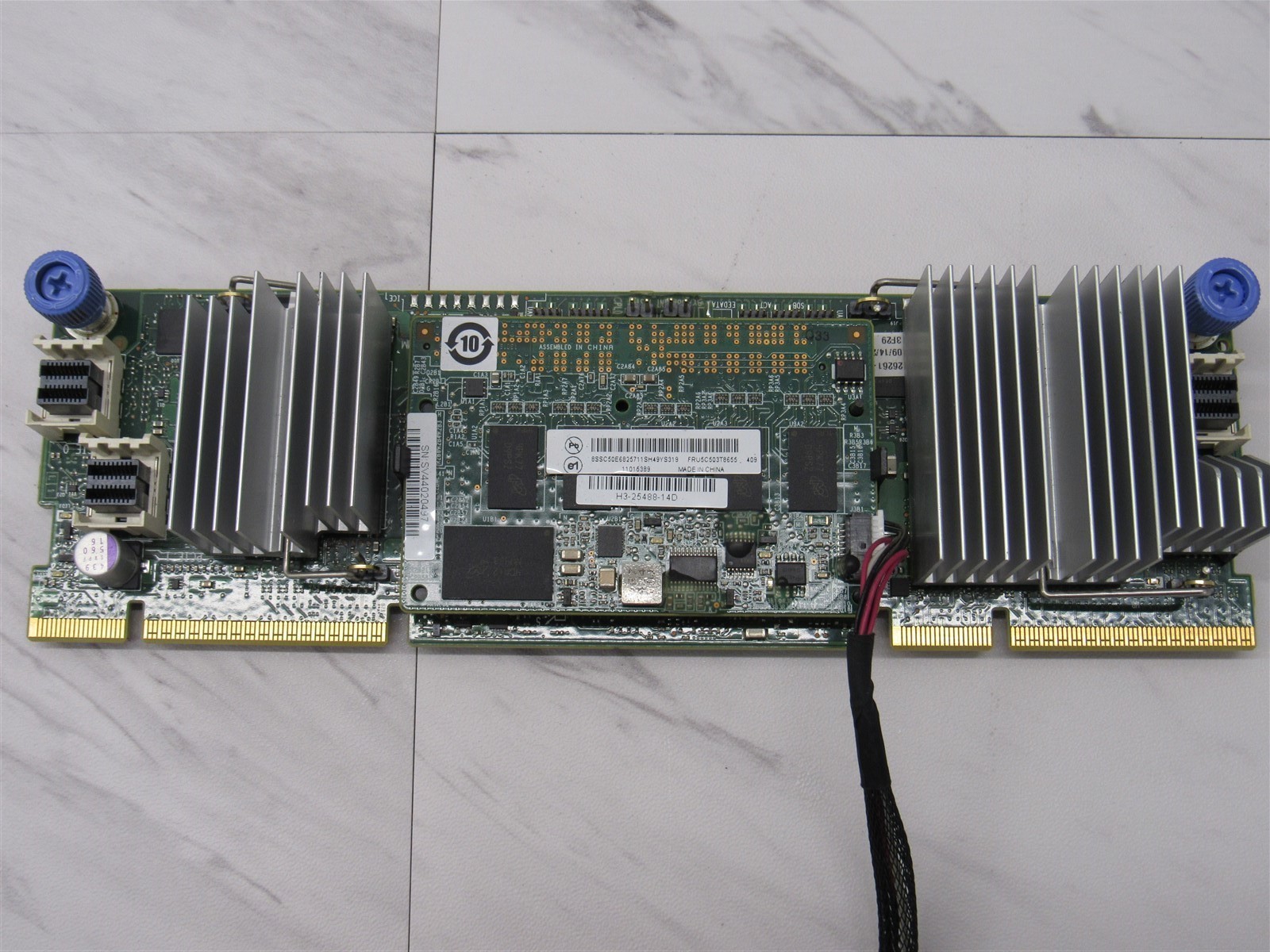 LENOVO 00LF083 R720iX 12GB/S SAS RAID BOARD FOR THINKSERVER RD450 RD550 RD650