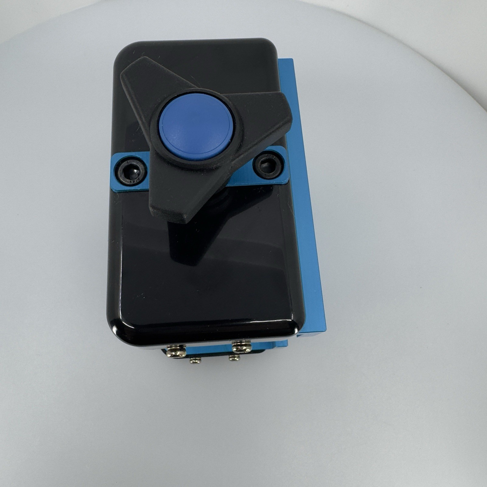 ROCKLER Self centering drill vise centering tool for pen drilling No Hex Key