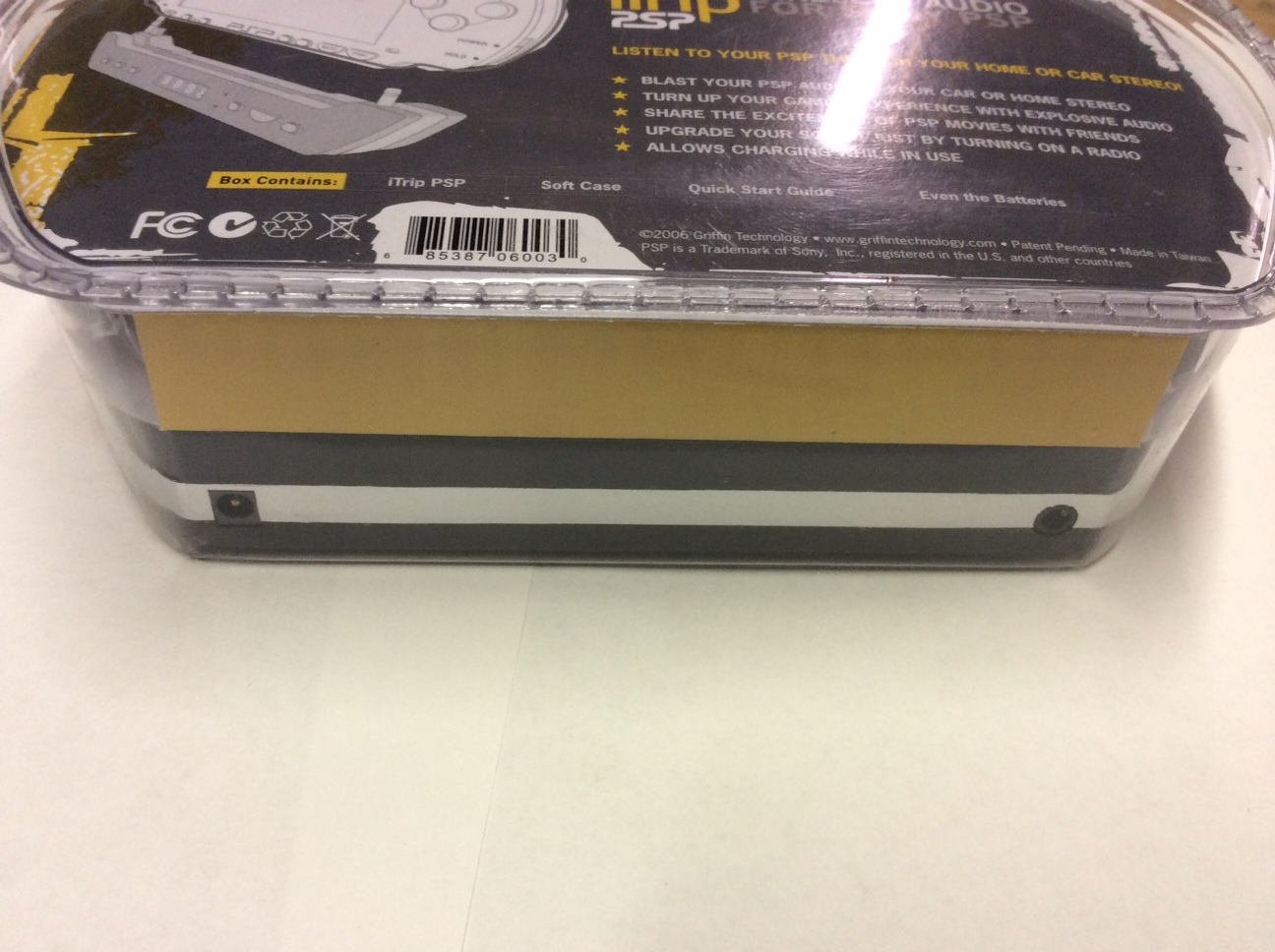 NEW Griffin iTrip PSP Wireless Audio FM Transmitter for Sony PSP