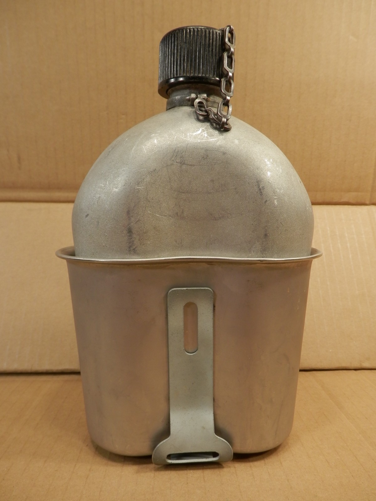 Vintage 1953 Mirro US Army Canteen & Undated Rogers Akorn Ohio Canteen Cup