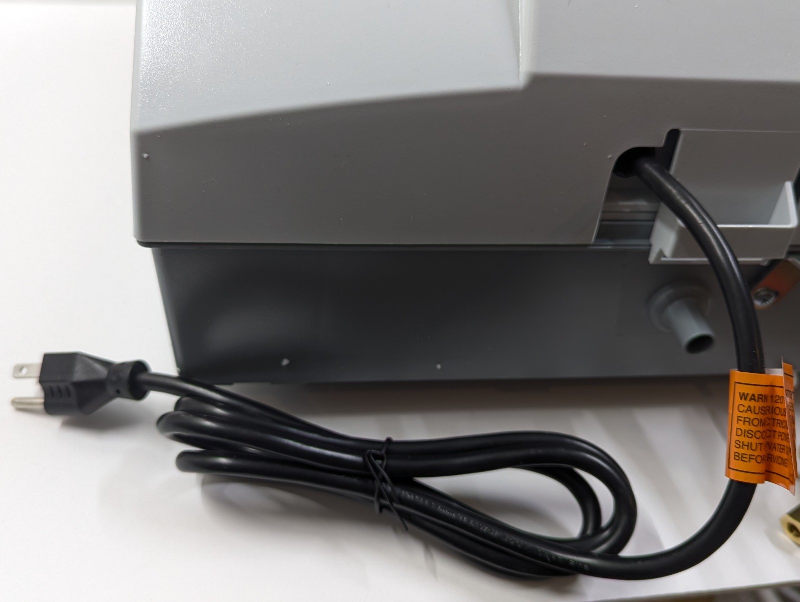 AprilAire 700M Whole-House Humidifier Manual Fan Powered Untested Unsure If Work