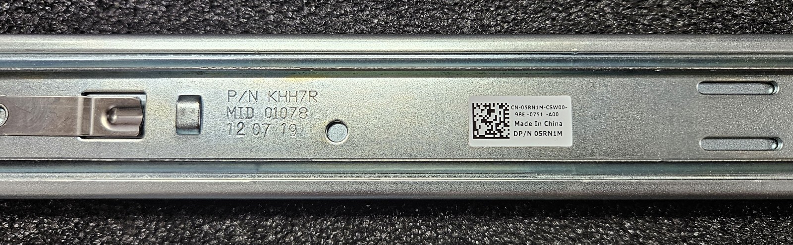 Dell 5RN1M A5 Enterprise Network Swtich Rack Mount Rail Kit (Inner and Outer)