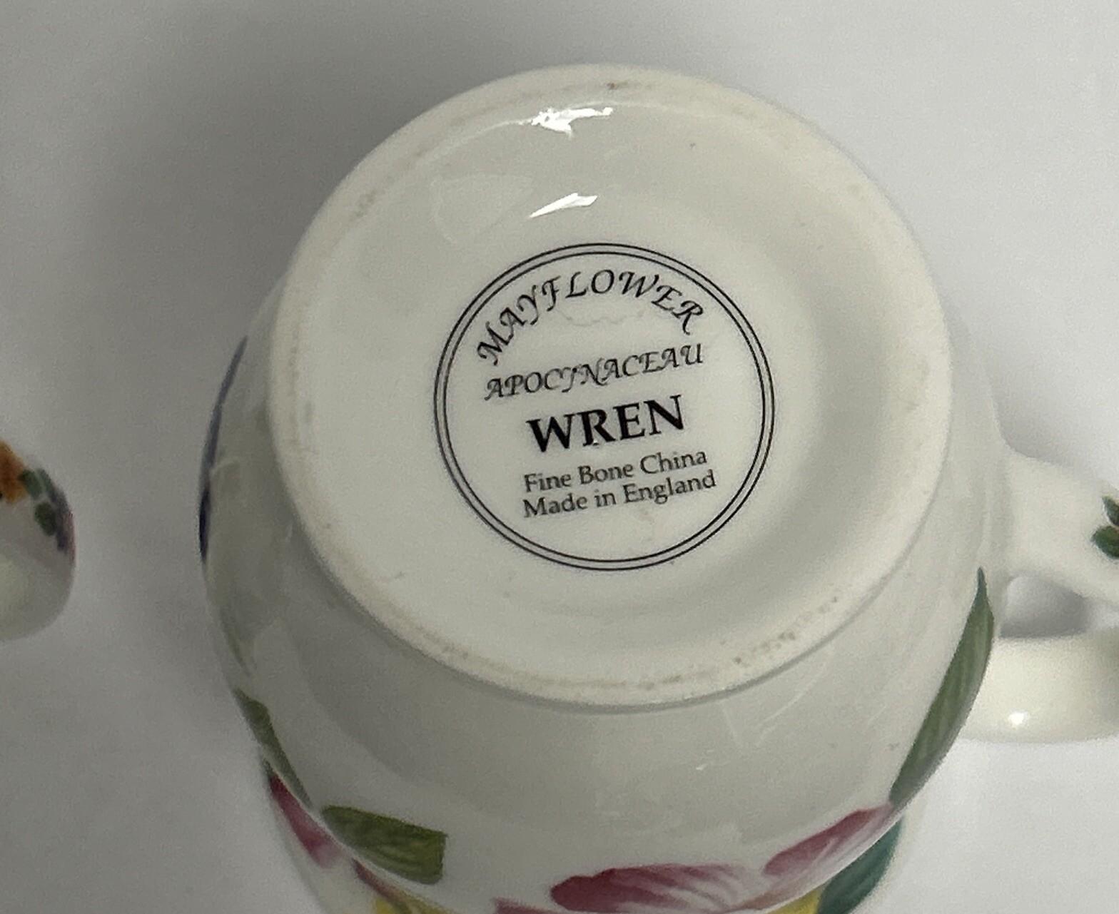 2 WREN china MUGS Mayflower Floral England Queen Elizabeth SHIP QE2 Tea Coffee