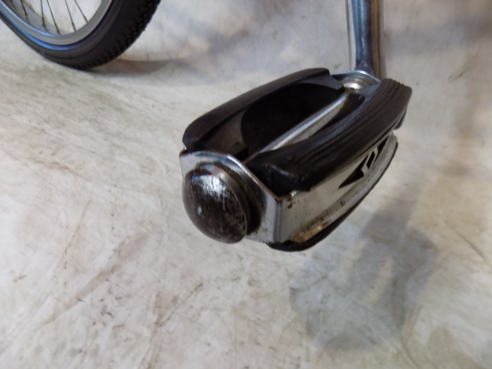 1965 SCHWINN CORVETTE II MENS 3-SPEED COPPERTONE CRUISER BIKE JAGUAR PANTHER S7!