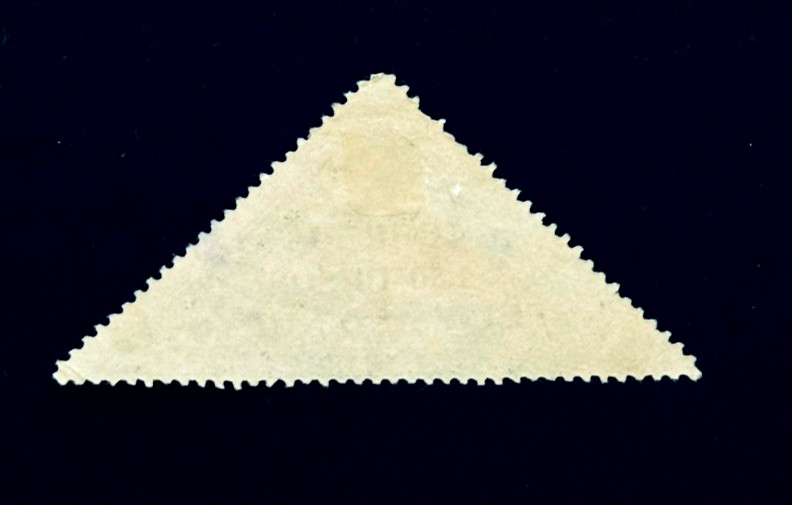 PARAGUAY Stamp - 1932 Graf Zeppelin Airship Overprint New Year Triangle Used r27