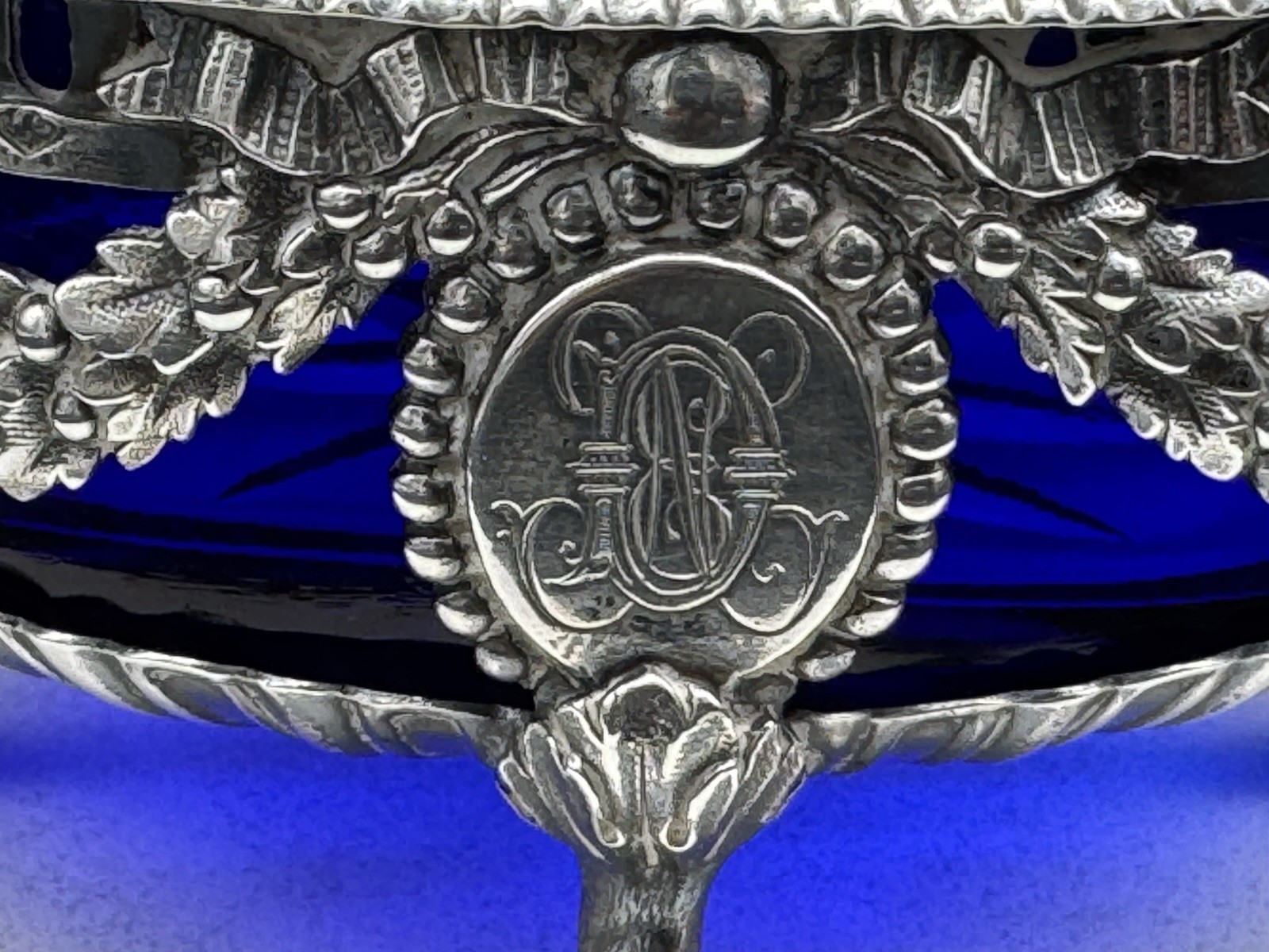 ANTIQUE FRENCH STERLING SILVER MASTER SALT CELLAR W/ COBALT BLUE GLASS INSERT