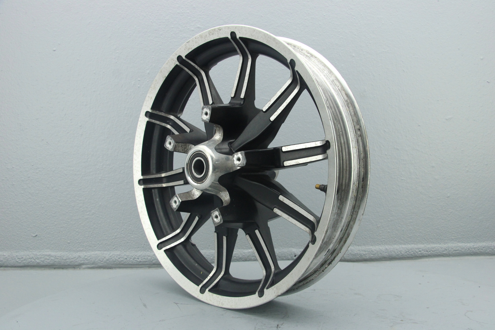 2014 Harley Road King 17" x 3.00" Front Wheel Rim IMPELLER 25mm NON ABS