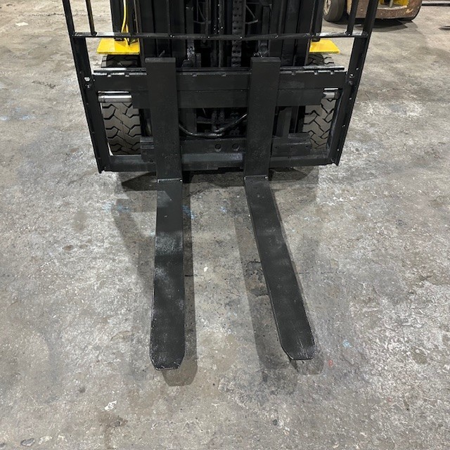 2018 Yale GLC080VX 8000lb Used Forklift Triple Mast Sideshift LP Gas 7186 Hours