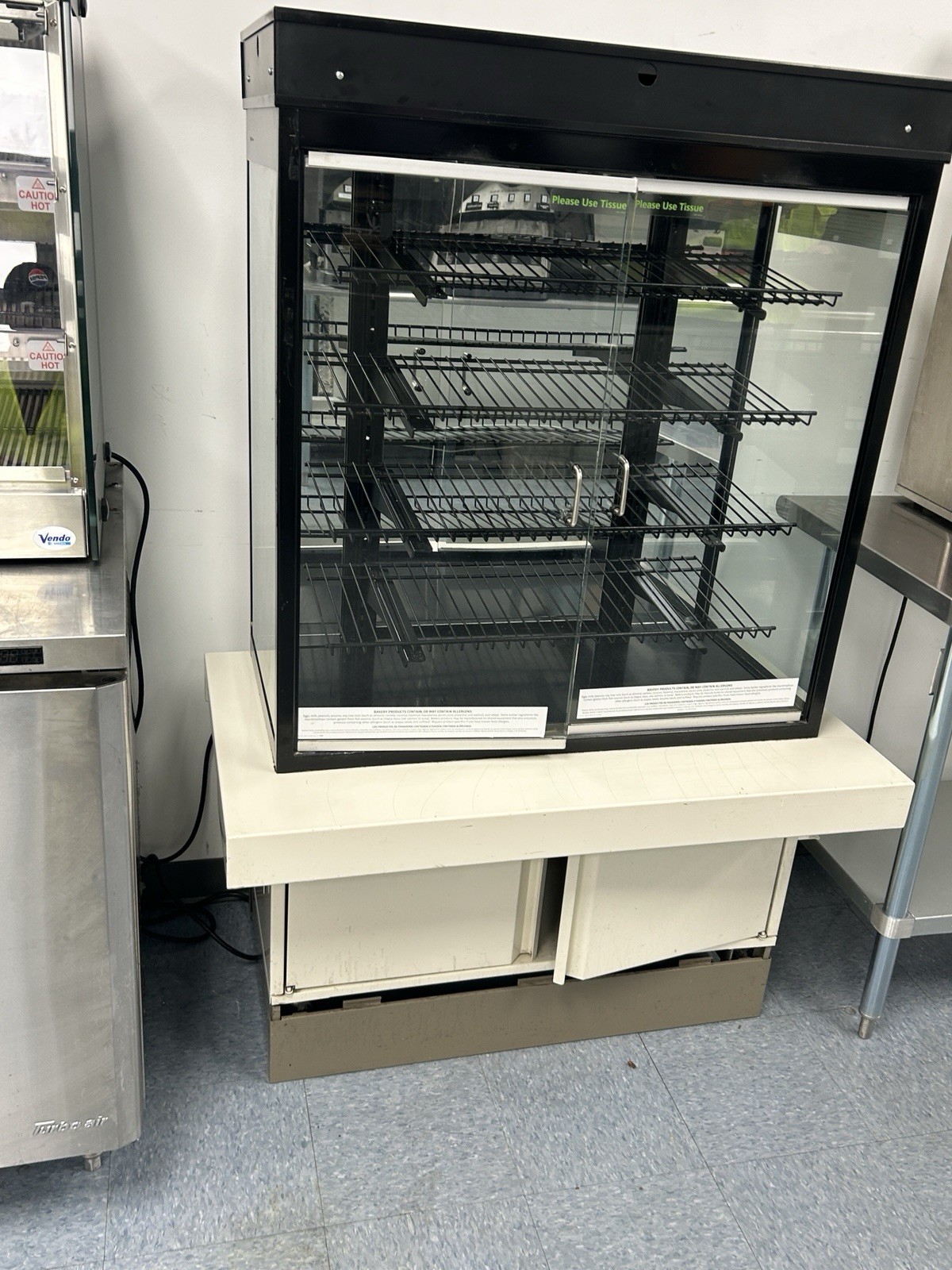 Hussmann Display Case Cabinet with Glass Door