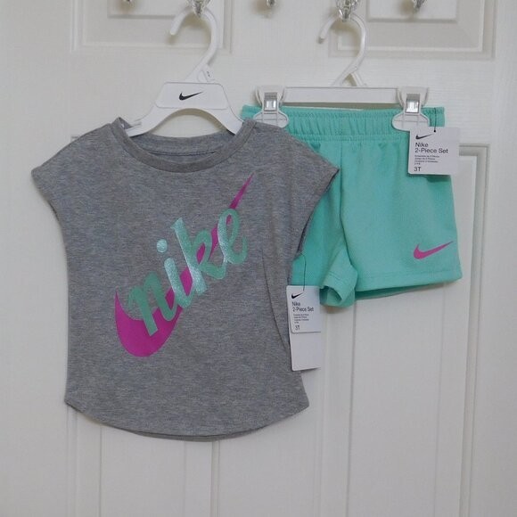 NWT 2pc Nike Gray Purple Mint Top & Mint Green Shorts Set sz 4 5 or 6