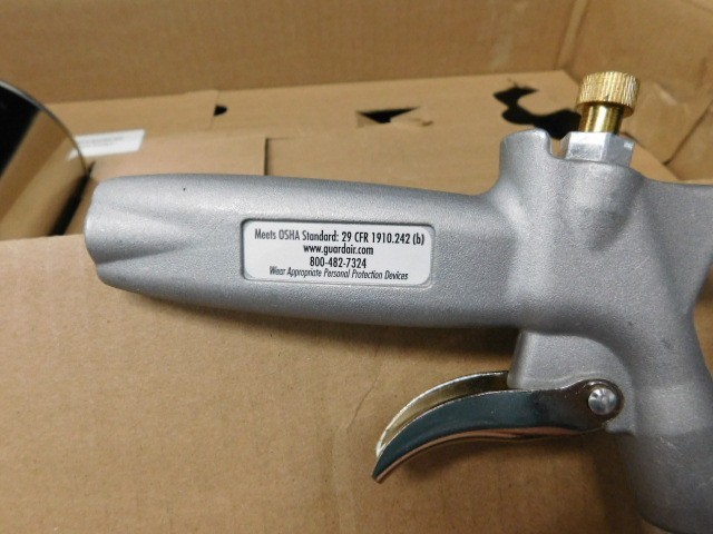 GuardAir 83SG Syphon Pneumatic Oil Gun