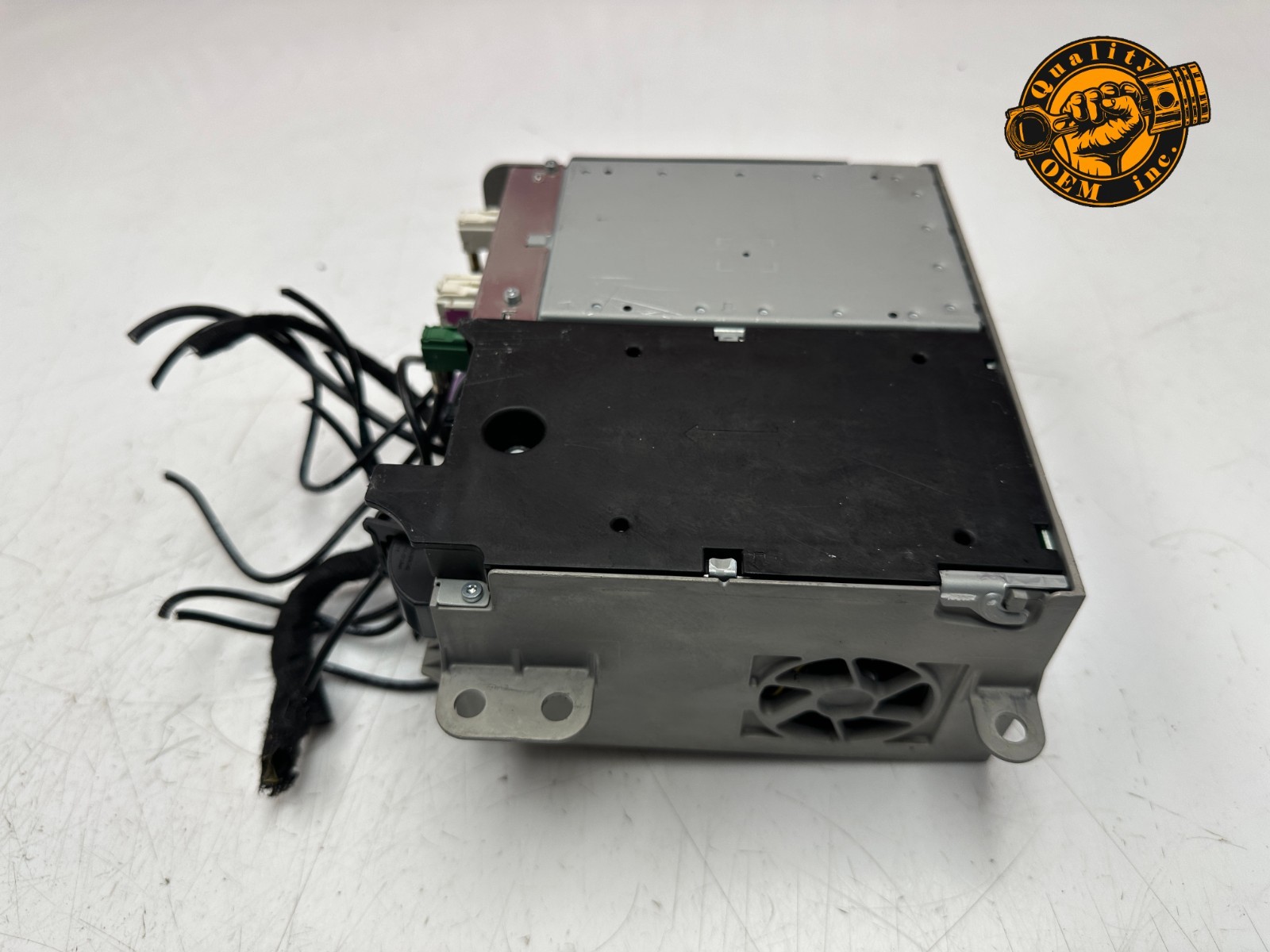 2019-2023 MERCEDES AMG GT E CLASS COMMAND RADIO HEAD UNIT PLAYER RECEIVER OE 25k