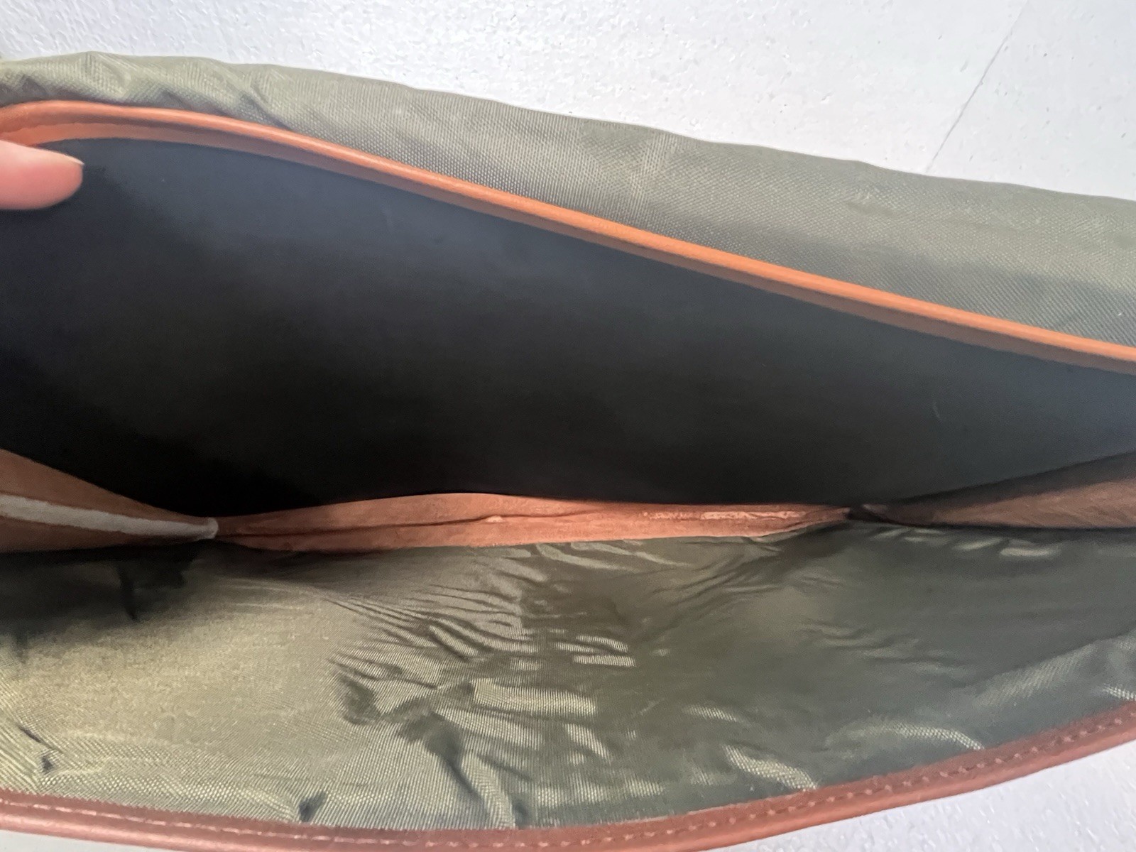 Vintage Amiet Locking Leather Folio Top Grain Cowhide