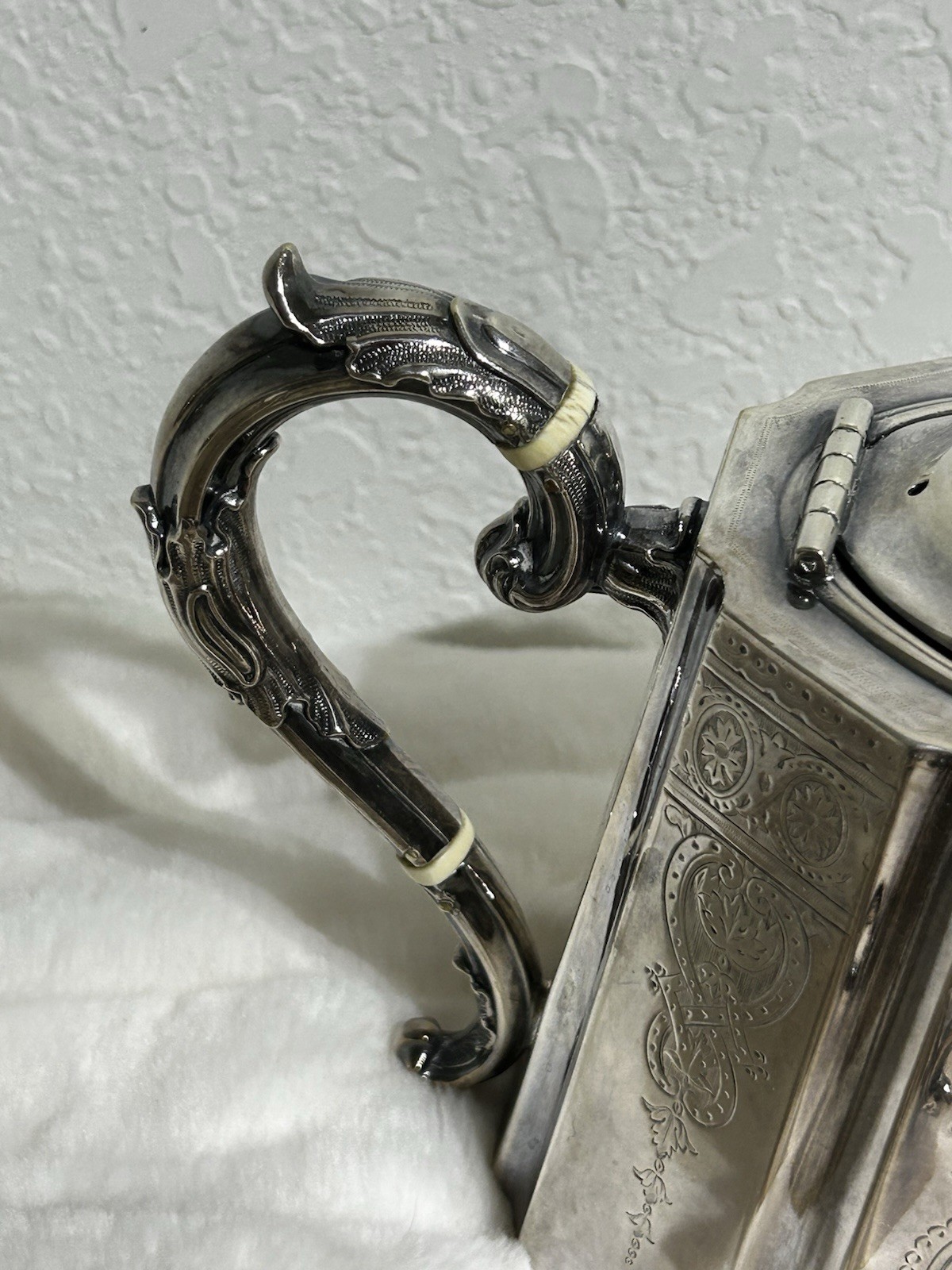 Vintage Walker & Hall Silver Plated 3-Piece Tea Set Teapot Milk Jug Sugar Bowl