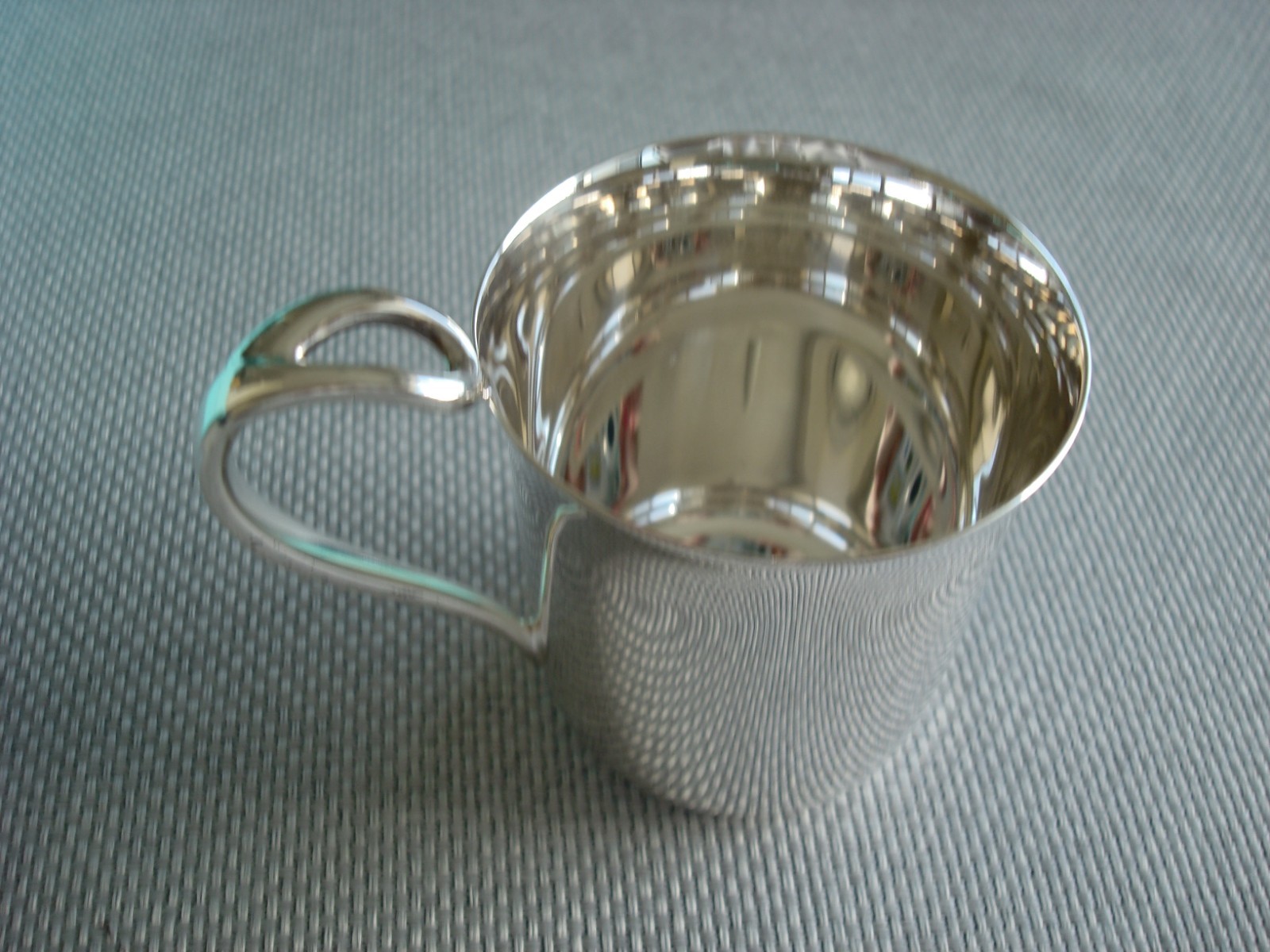 TIFFANY STERLING SILVER ~ MINT ~ CUP BABY CHILD ~ "PADOVA 1984" ~ BOX,POUCH