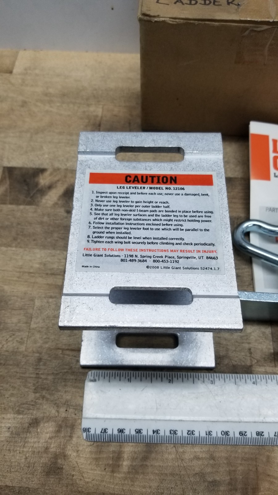 Little Giant Leg Leveler Accessory for Little Giant Ladders (CLAMP ONLY)