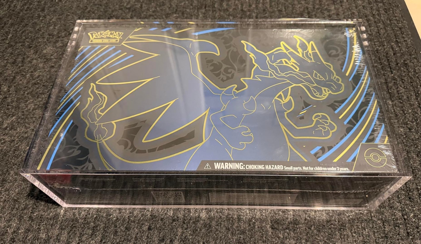 6mm Magnetic Acrylic Case for Pokemon UPC Mega Charizard Display Protector