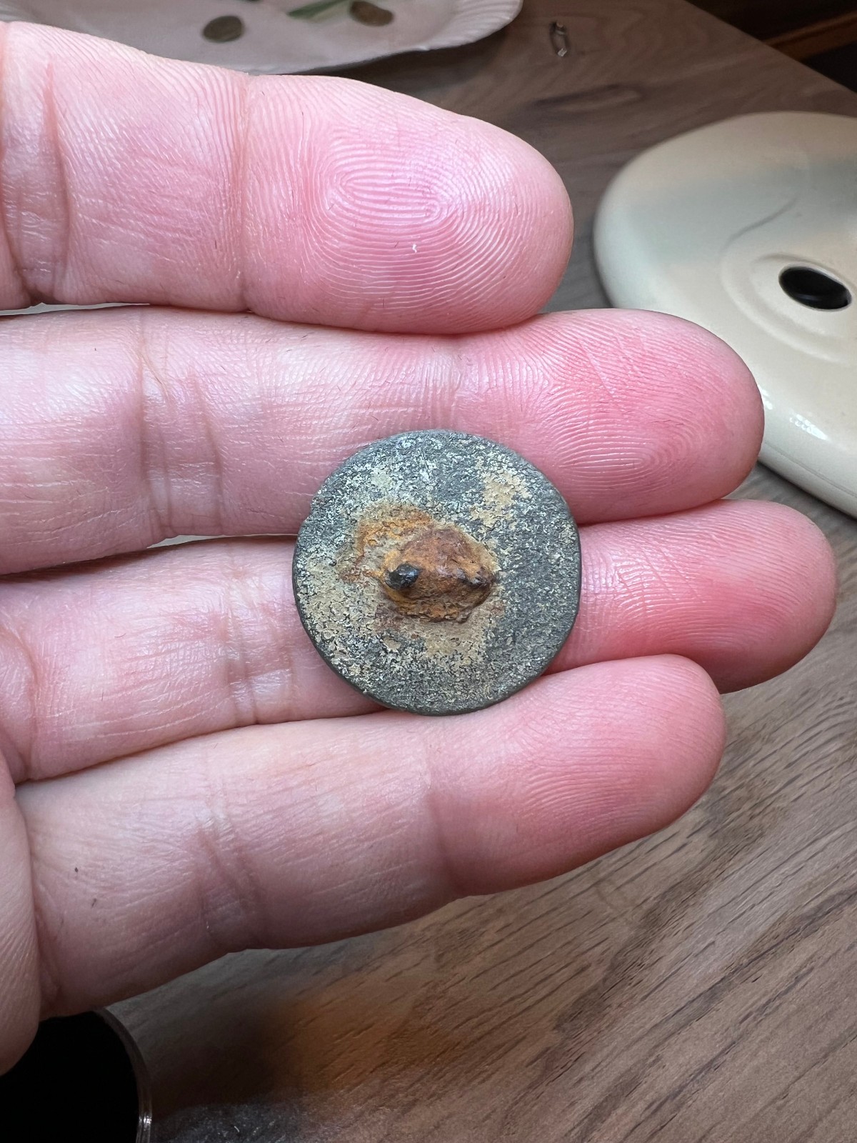 Dug American Revolutionary War Engraved Navy Anchor & 13 Stars Coat Button