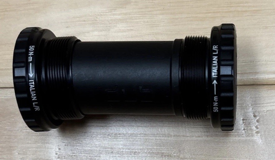 New! SRAM BOTTOM BRACKET DUB ITALIAN Thread | 70mm | No Original Box