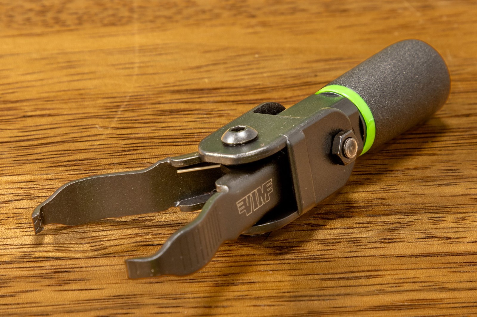 VIM Tools Body Clip Mini Pliers (V232)