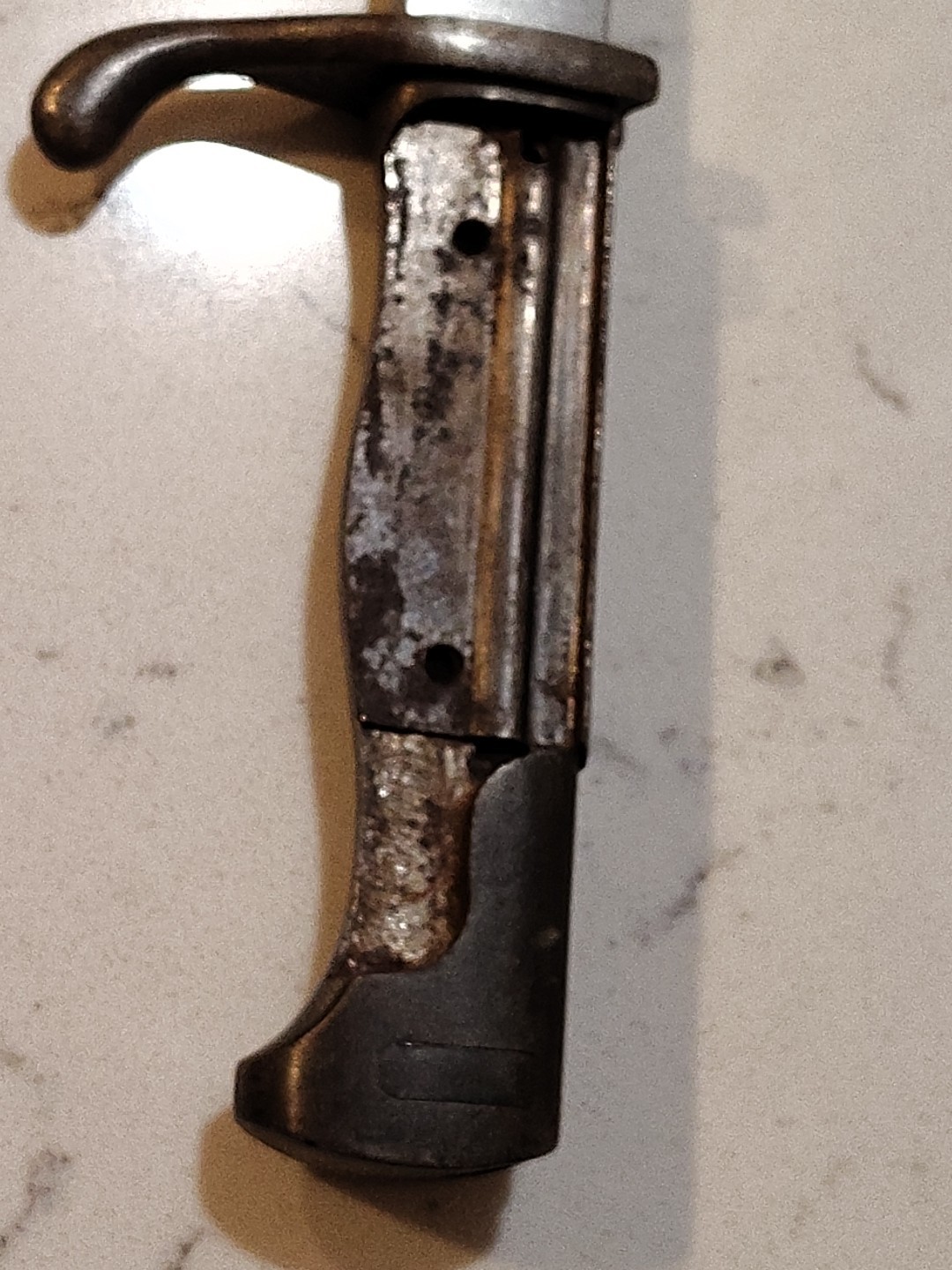 P. D. Luneschloss Solingen, German Bayonet & Scabbard, Handle Scales r Missing