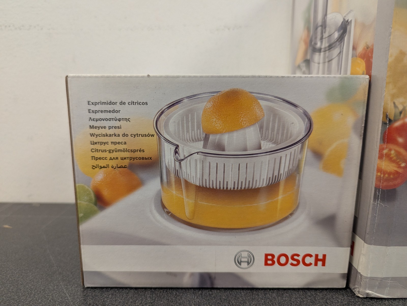 Bosch 3pc Bundle, Universal Mixer, Plastic Mixer Attachment, Citrus Press, New