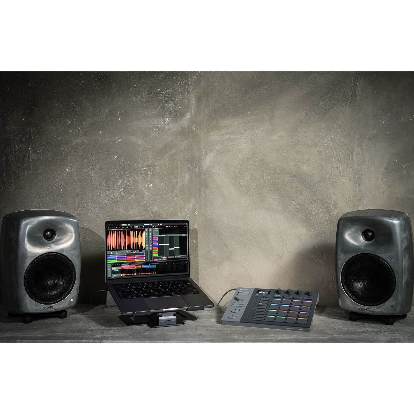 AlphaTheta SLAB Music Production Controller for Serato Studio