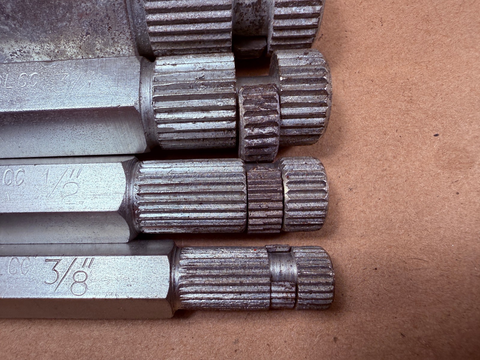 Vintage Roddick Tool 4-Piece 3/8" 1/2” 3/4” 1” Internal Nipple Extractor Set