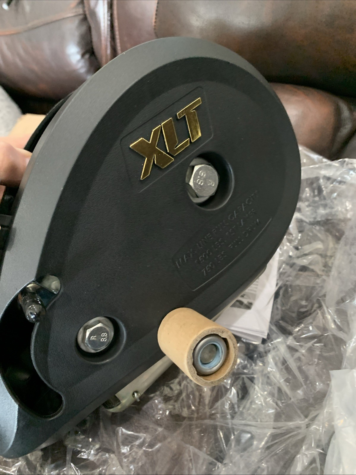 Fulton XLT Trailer Winch, 1500 lbs, 20 ft Strap, 6 Inch Handle, Black Finish