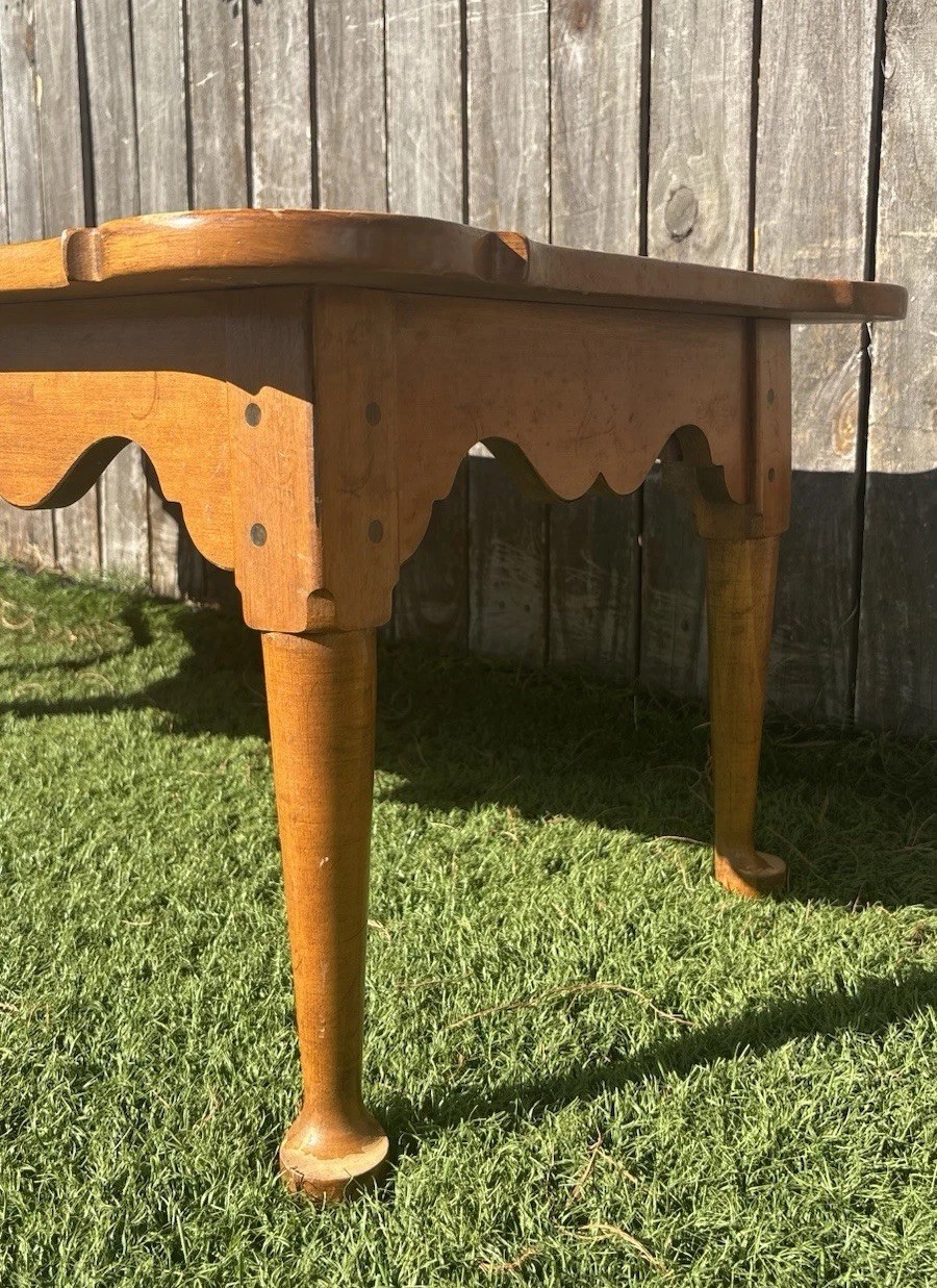 Vintage Mid Century Maple 1776 Porringer Country French Ethan Allen Coffee Table