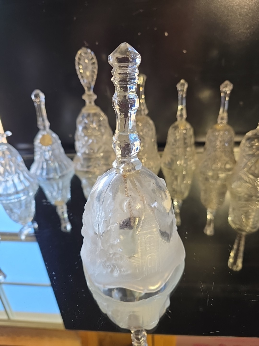 ​Lot 9 Vintage Crystal Glass Bells Waterford 12 Days Christmas Hofbauer Byrdes