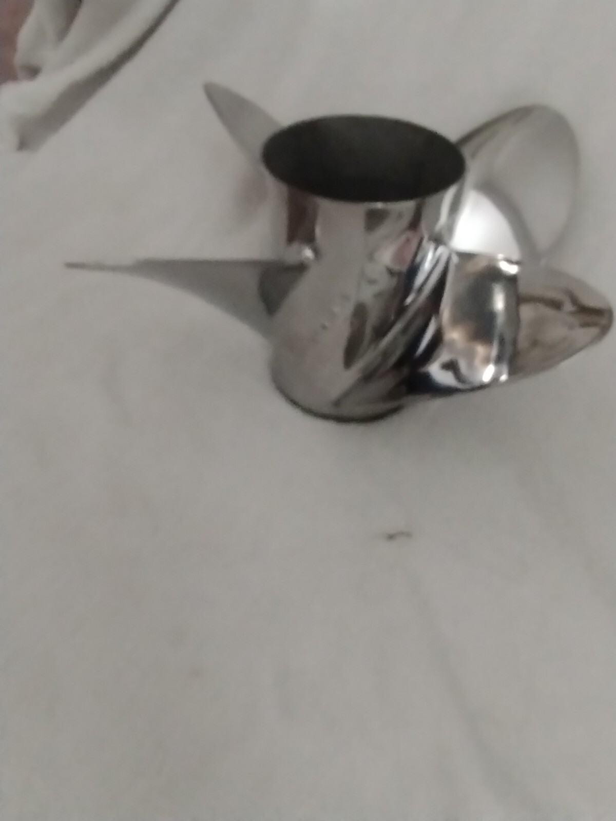 propeller 4 blade SS Right 26 Pitch. For Mercruiser Bravo 1 Labbed. Made In USA