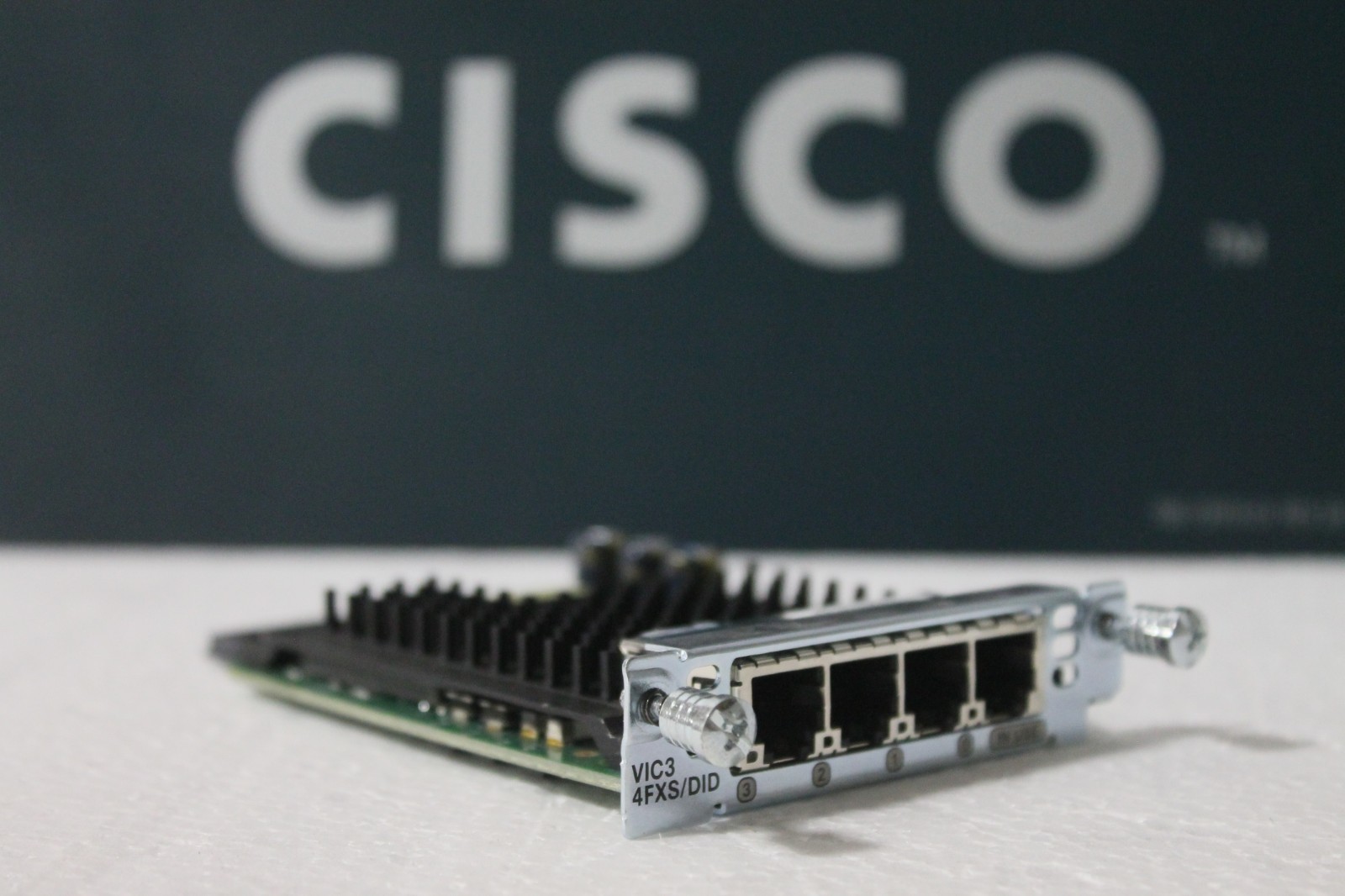 CISCO VIC3-4FXS/DID 4-PORT VOICE INTERFACE CARD - FXS AND DID