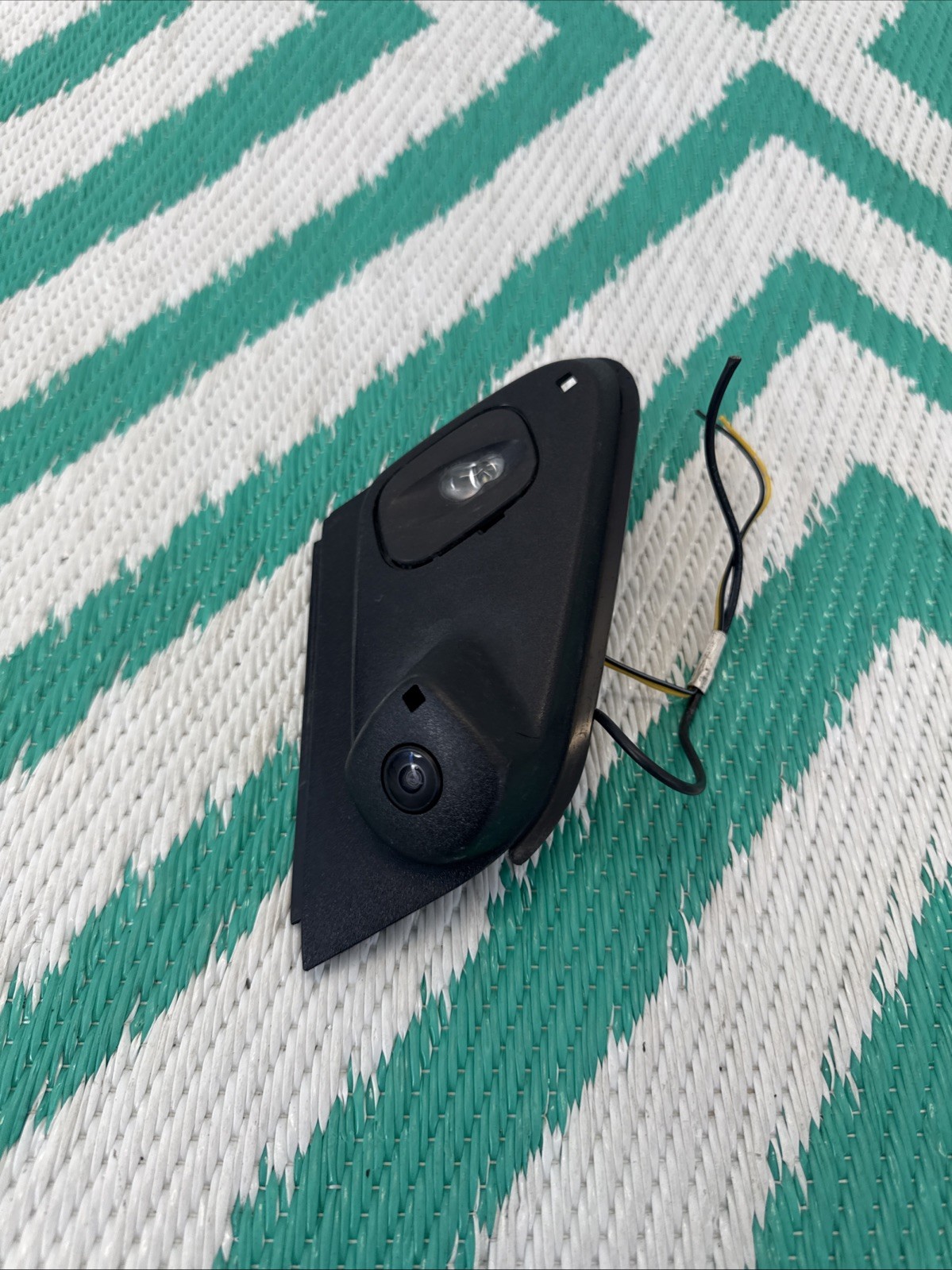 2021-2023 FORD F150 SIDE DOOR LEFT MIRROR CAMERA PUDDLE LIGHT BRACKET