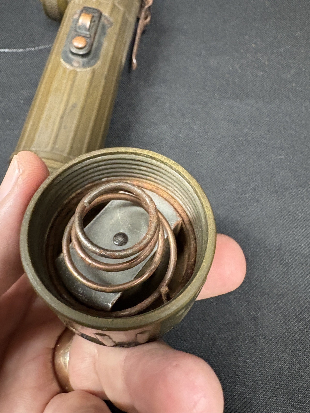 USGI WWII Era Bright Star Anglehead Flashlight Model TL-122-B (Unworking)