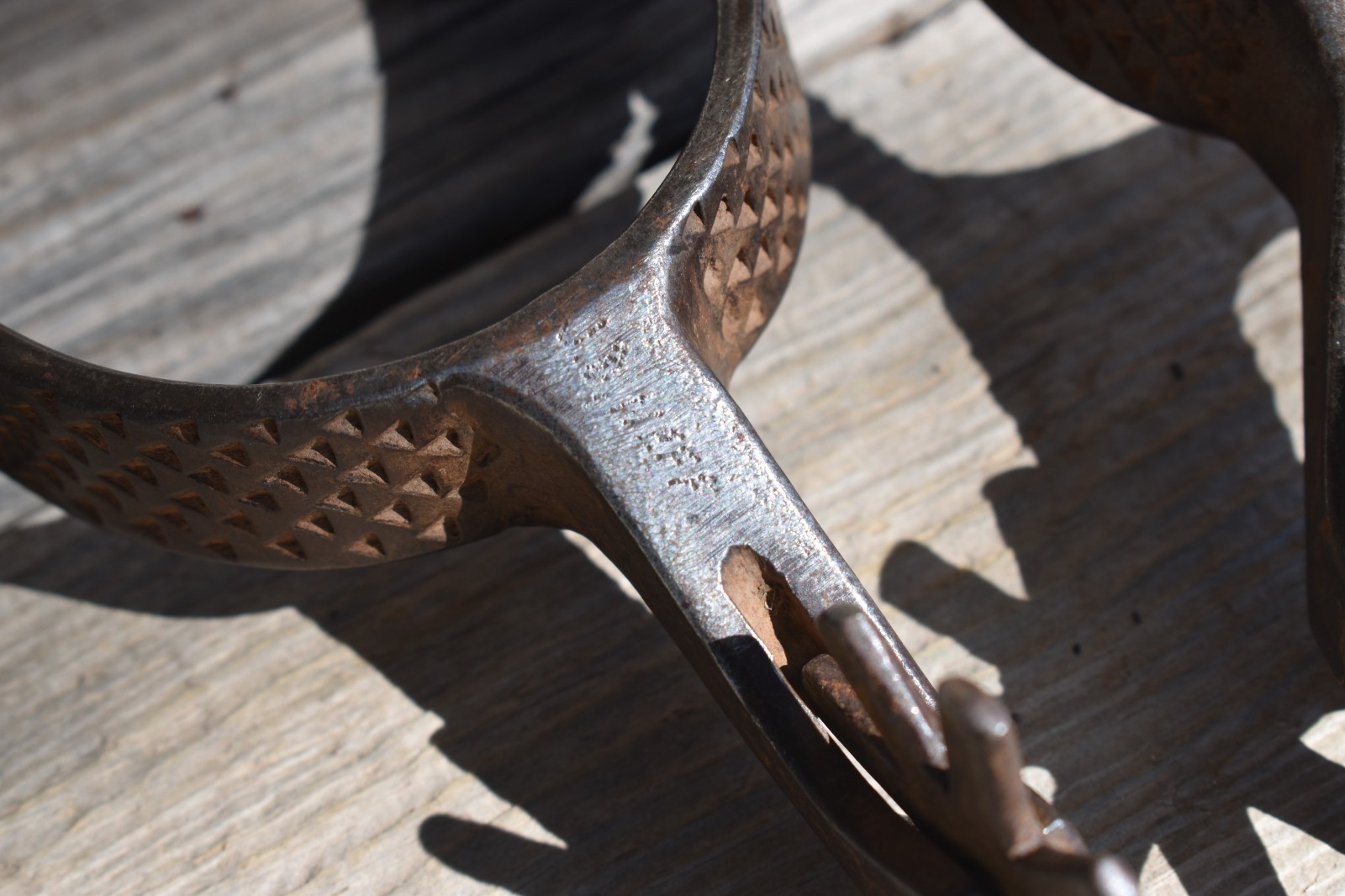 HANDMADE MAKER MARKED SPURS ~ RASP SPURS