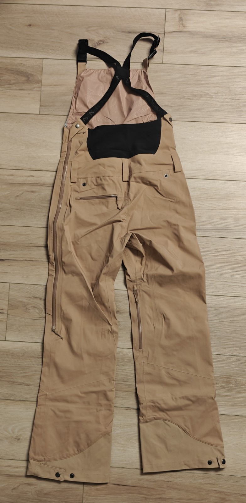 Flylow Women’s Foxy Bib Overalls In Chai/khaki Tan XS