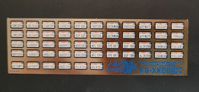 1/64 Metal California License Plates