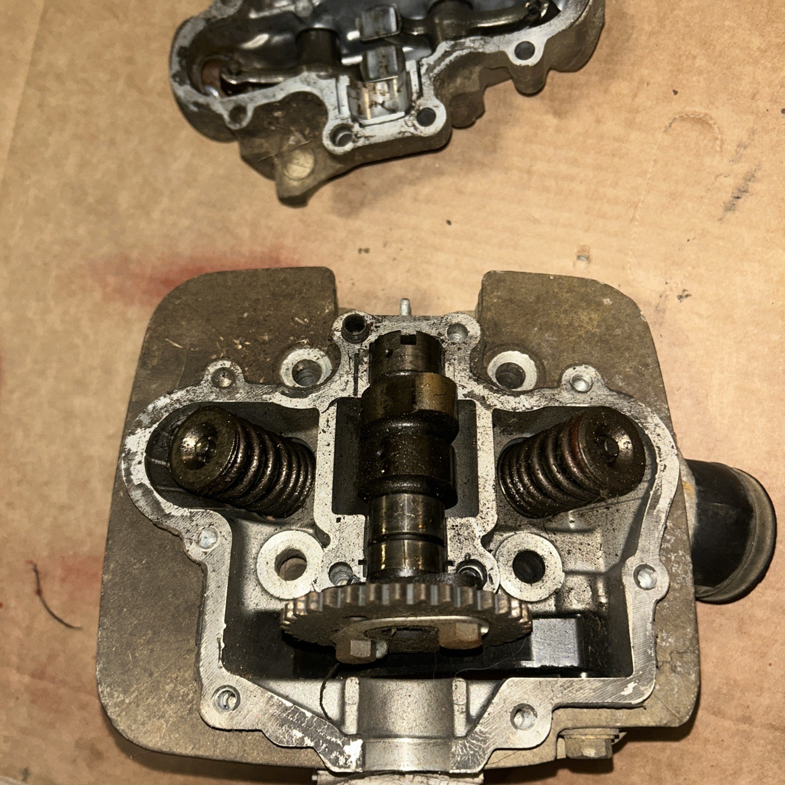 2007 Suzuki QUADSPORT LTZ250 ENGINE CYLINDER HEAD and valve cover