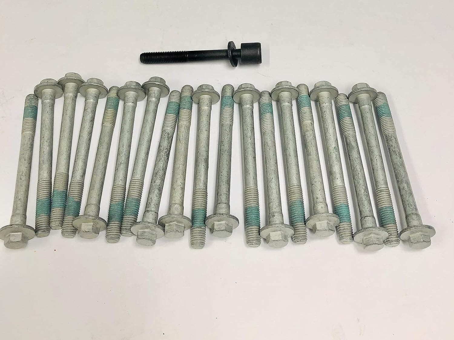 Cylinder Head Gasket Set & Bolts 2014-20 Chevy & GMC Direct Injected 6.2L L86