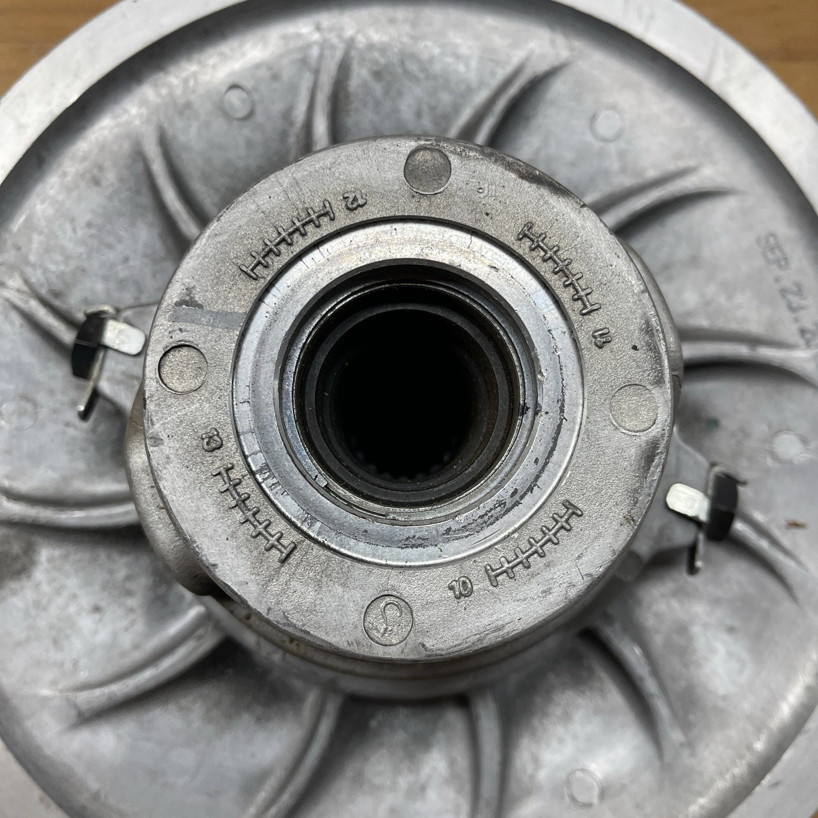 Arctic Cat OEM Used Secondary Clutch 0726-315 2012-2013 F800 LXR BEFORE RECALL