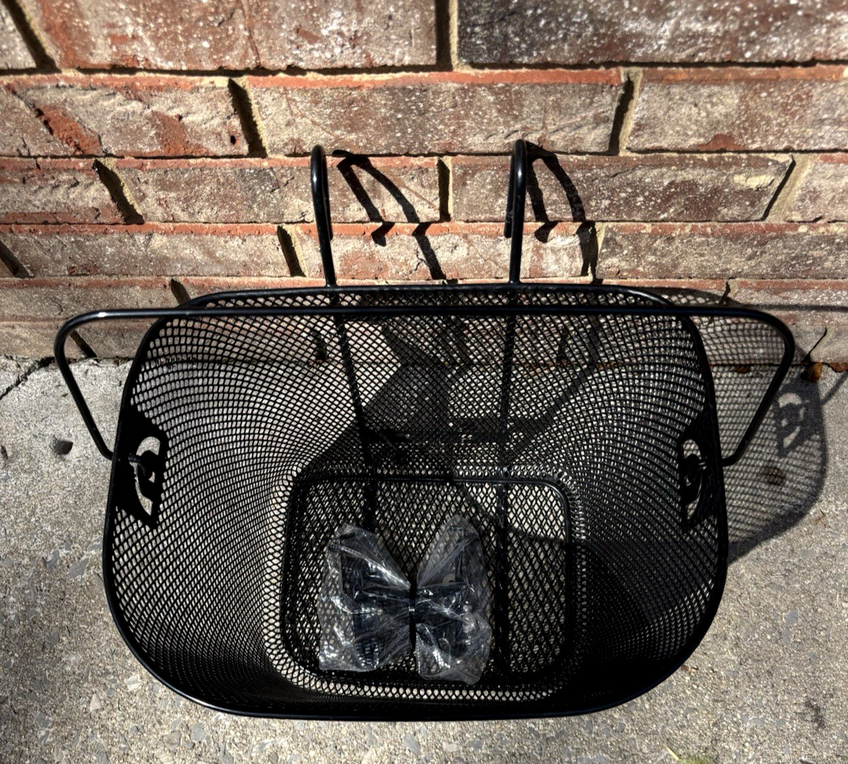 Bicycle Front Basket Mesh Metal Lift Off Carrier - 10" X 10" X 12.5" - New