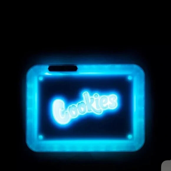 🔥 COOKIES SF LED Glow Tray – Light-Up Rolling Tray – Available in Blue or Red