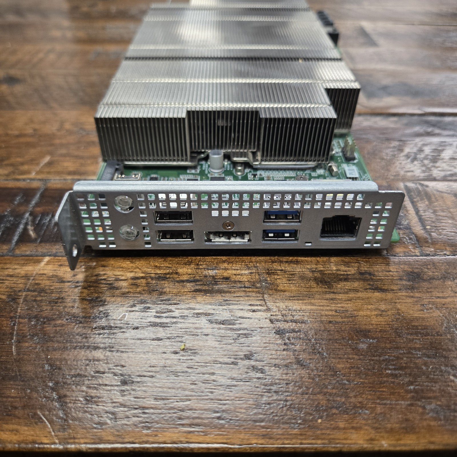 AMD ASROCK 4U12G BC250 16GB GDDR6 APU GPU BC-250 PS5 Linux SteamOS Single Card