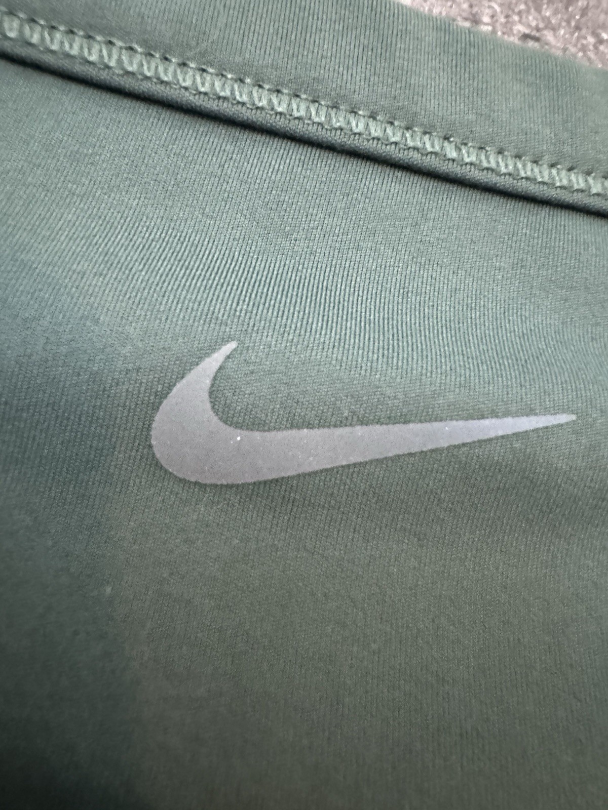 Nike One Dri Fit Cropped Tee T-Shirt Green Large