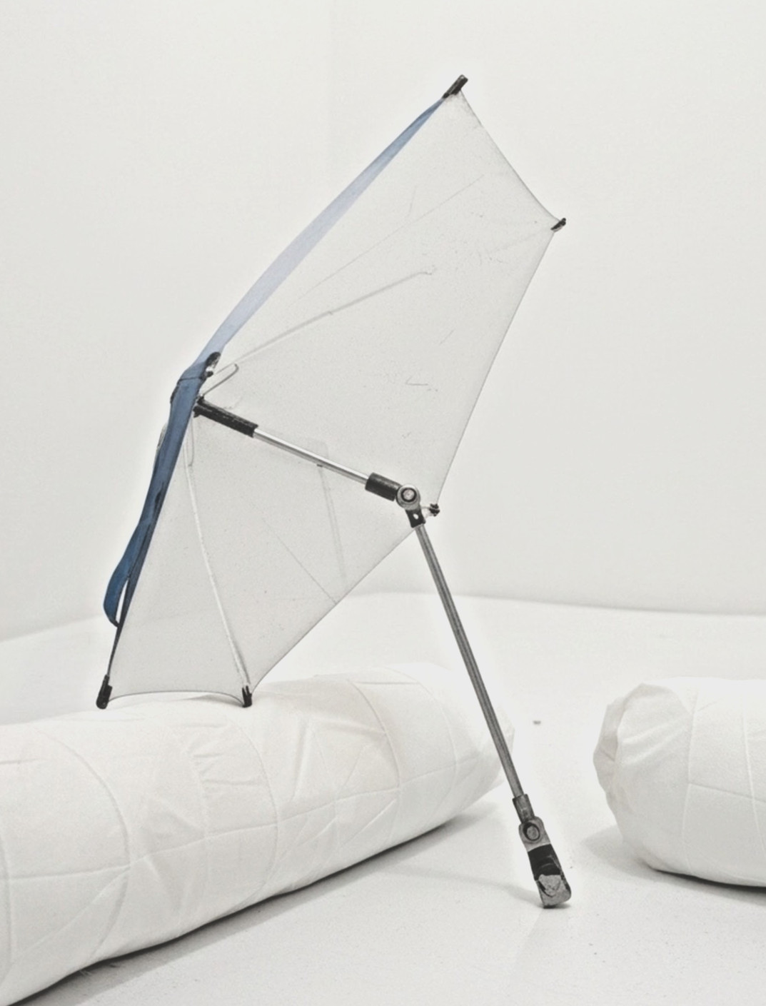 UPF50+ Adjustable Umbrella/ Sunshade With Universal Clamp Beach Chair, Stroller