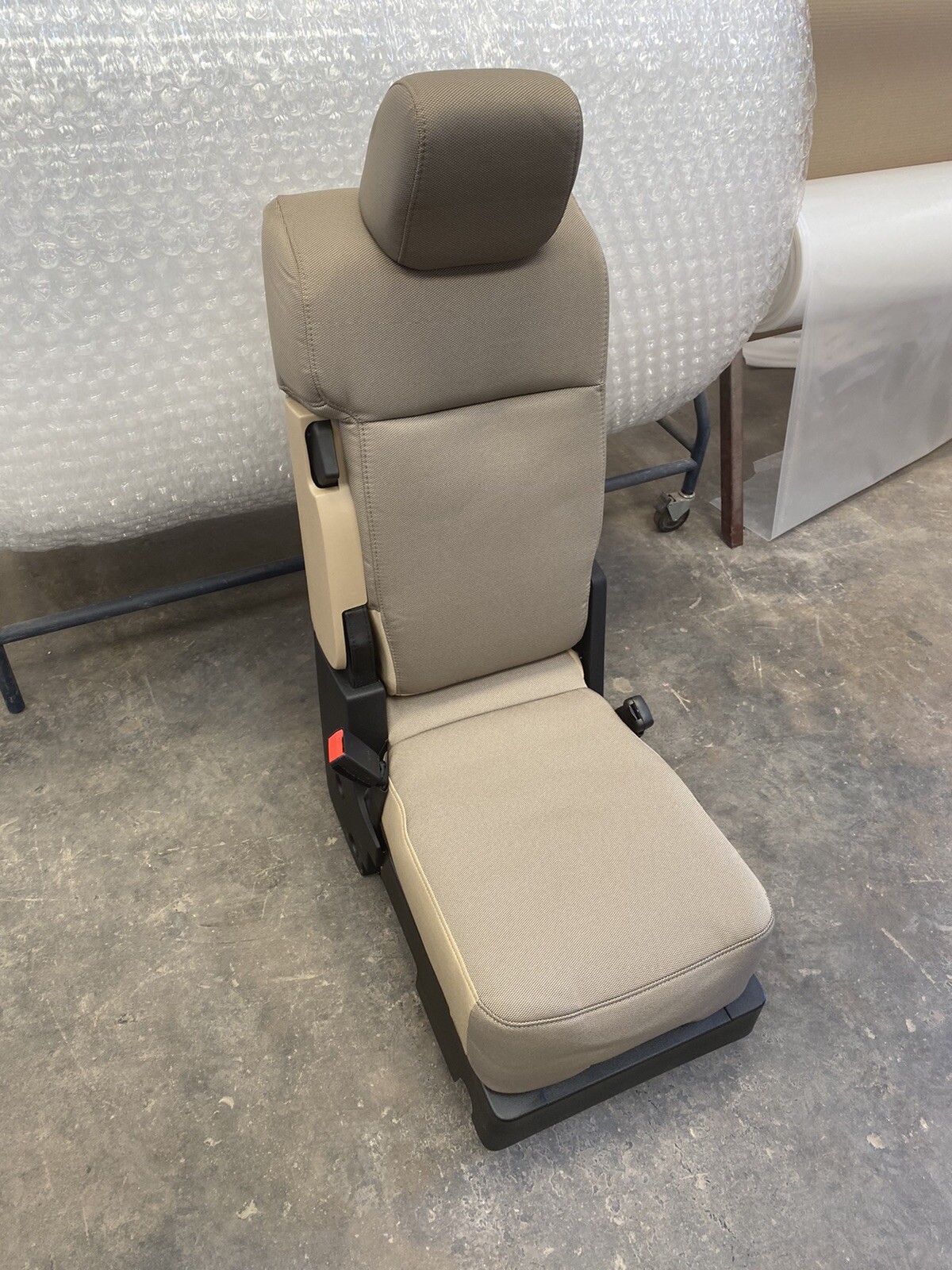 2017 18 19 20 FORD F250 F350 F450 CENTER CONSOLE JUMP SEAT TAN SUPERDUTY CLOTH